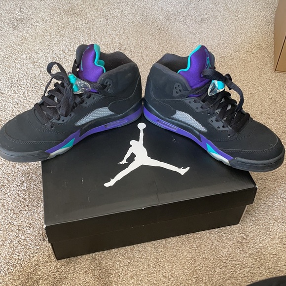 Air Jordan Retro 5 Black Grape - Picture 3 of 10